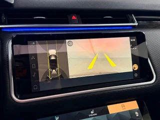 Land Rover Range Rover Velar – thumbnail 37