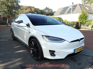 Tesla Model X – thumbnail 7