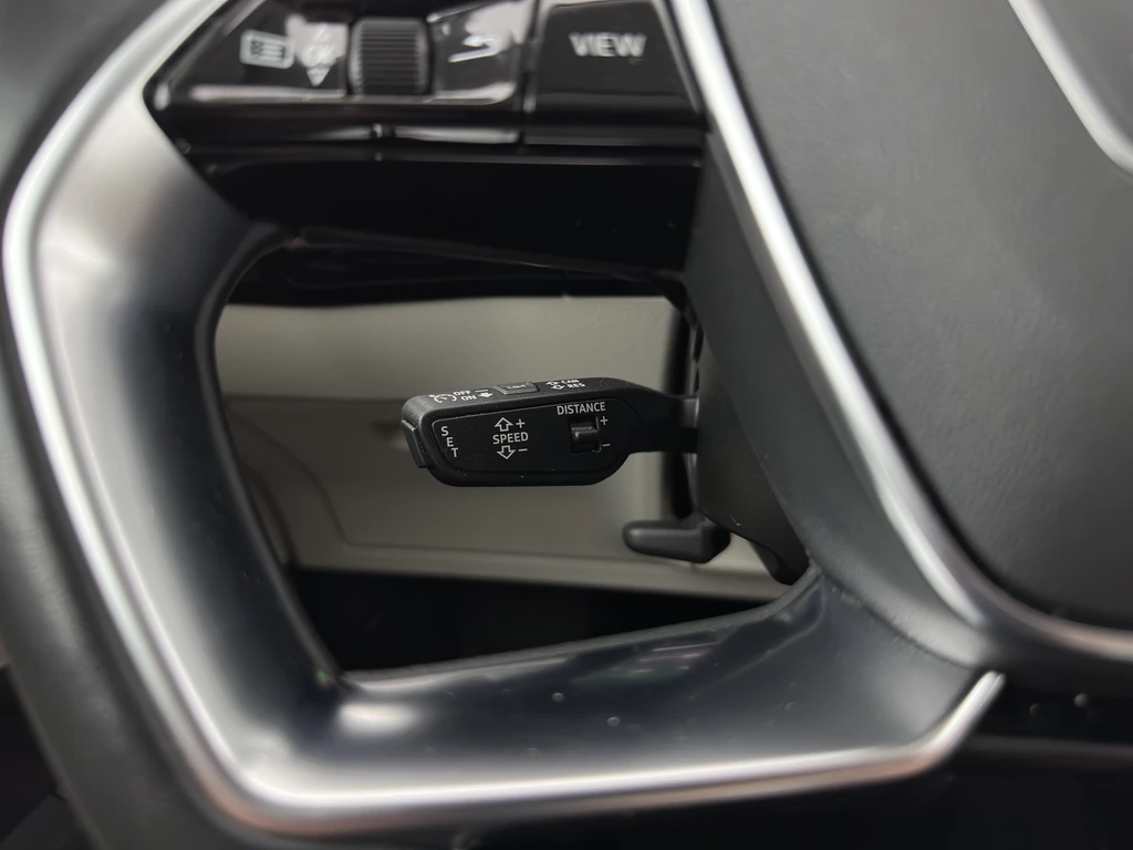 Audi Q8 e-tron – foto 23