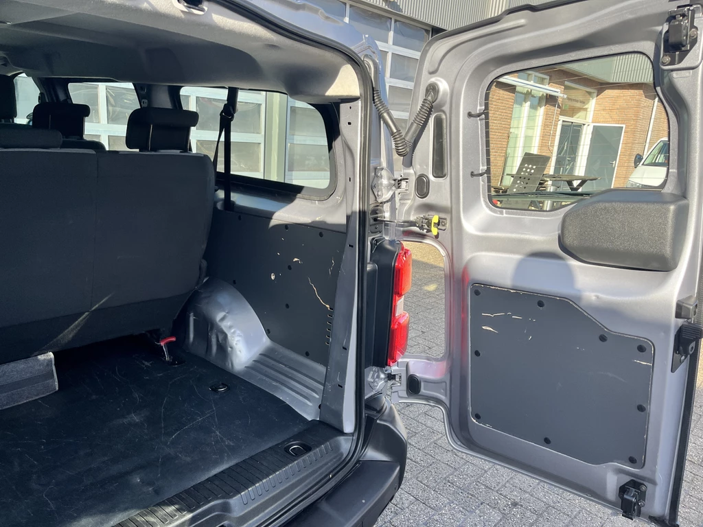 Peugeot Traveller – foto 27