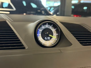 Porsche Cayenne – thumbnail 20