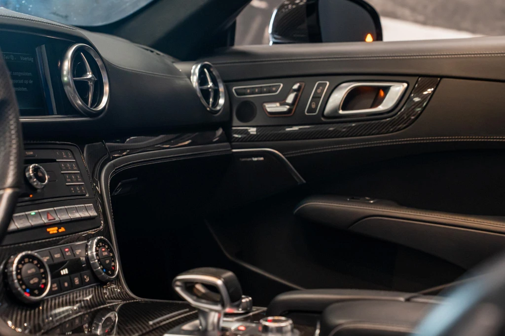 Mercedes-Benz SL – foto 12