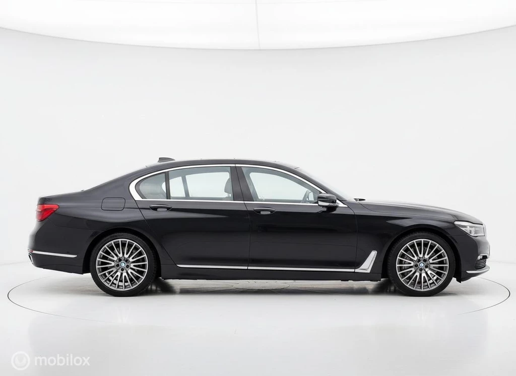 BMW 7 Serie – foto 8