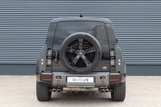 Land Rover Defender – thumbnail 4