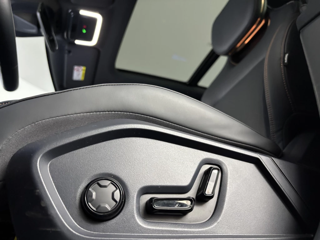 Lynk & Co 08 – foto 17
