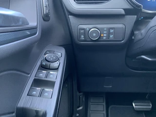 Ford Kuga – thumbnail 25