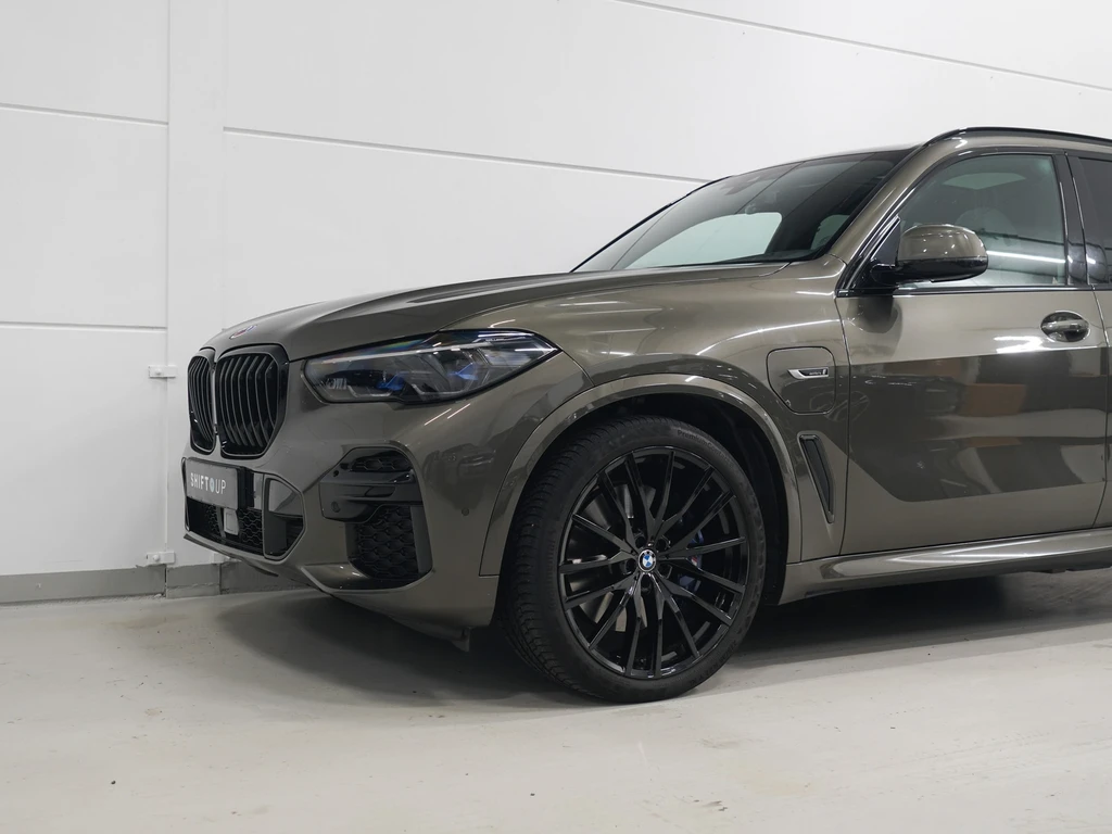 BMW X5 – foto 2