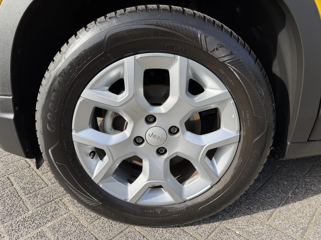 Jeep Avenger – foto 9