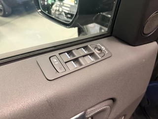 Land Rover Discovery Sport – thumbnail 18
