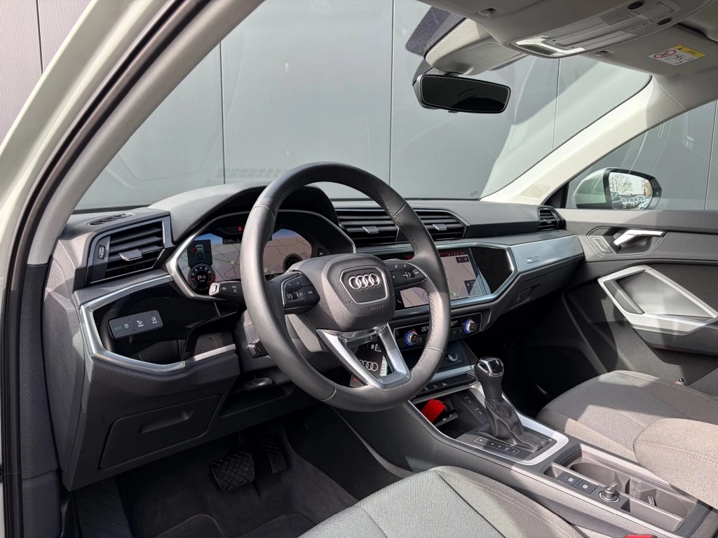 Audi Q3 – foto 17