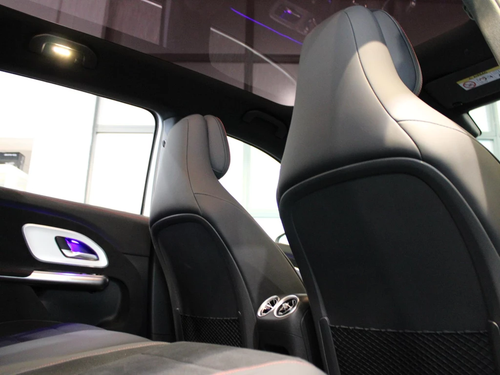 Mercedes-Benz GLB – foto 16