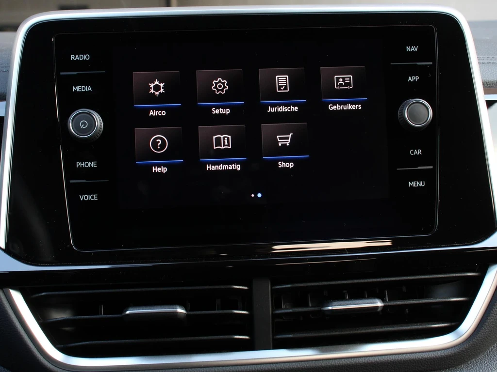 Volkswagen T-Roc – foto 29