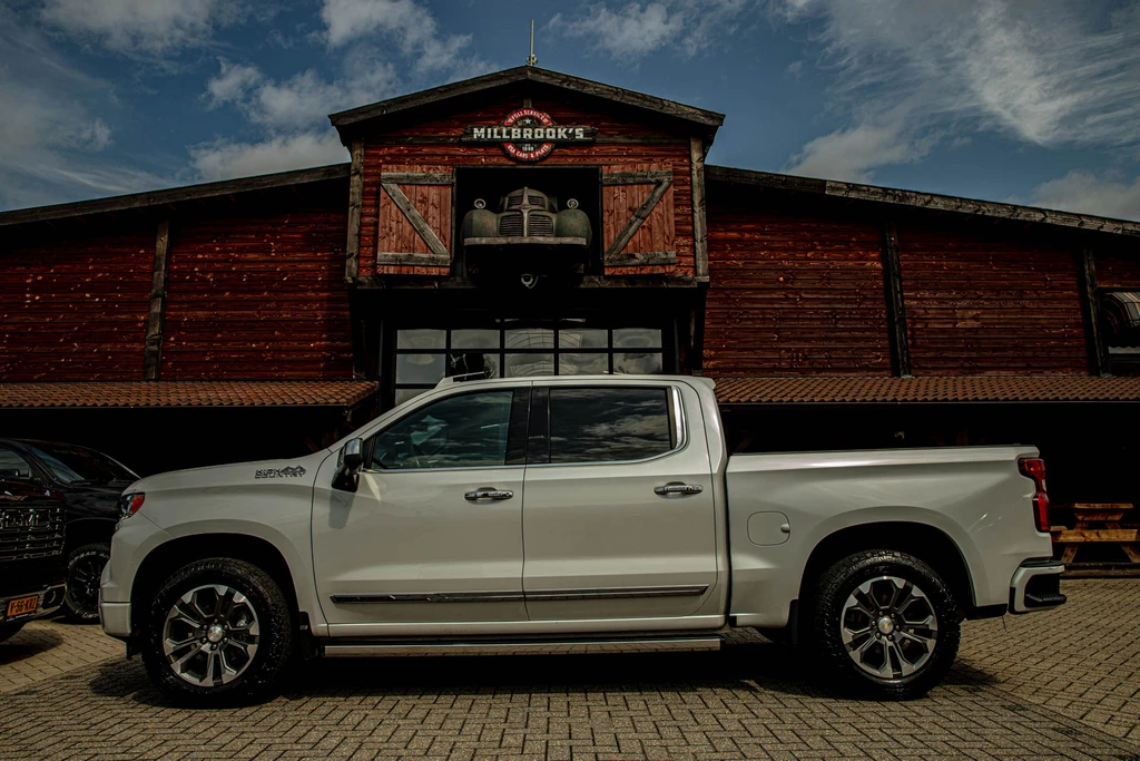 Chevrolet Silverado – foto 3