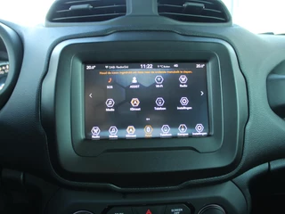 Jeep Renegade – thumbnail 16