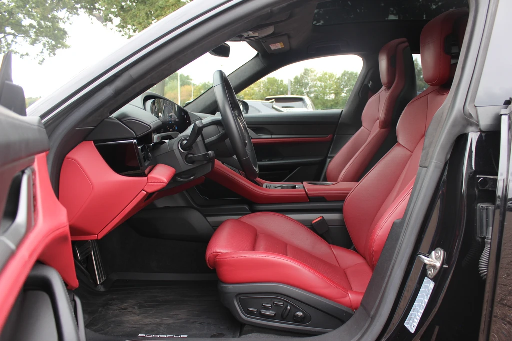 Porsche Taycan – foto 13