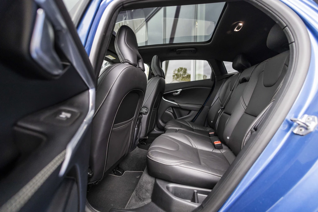 Volvo V40 – foto 14