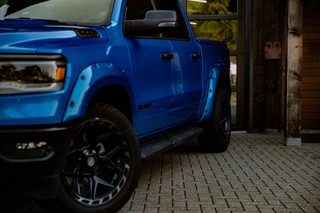 Dodge Ram 1500 – thumbnail 2