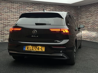 Volkswagen Golf – thumbnail 9
