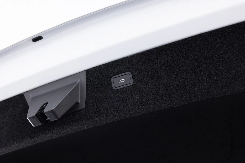 Polestar 4 – foto 22