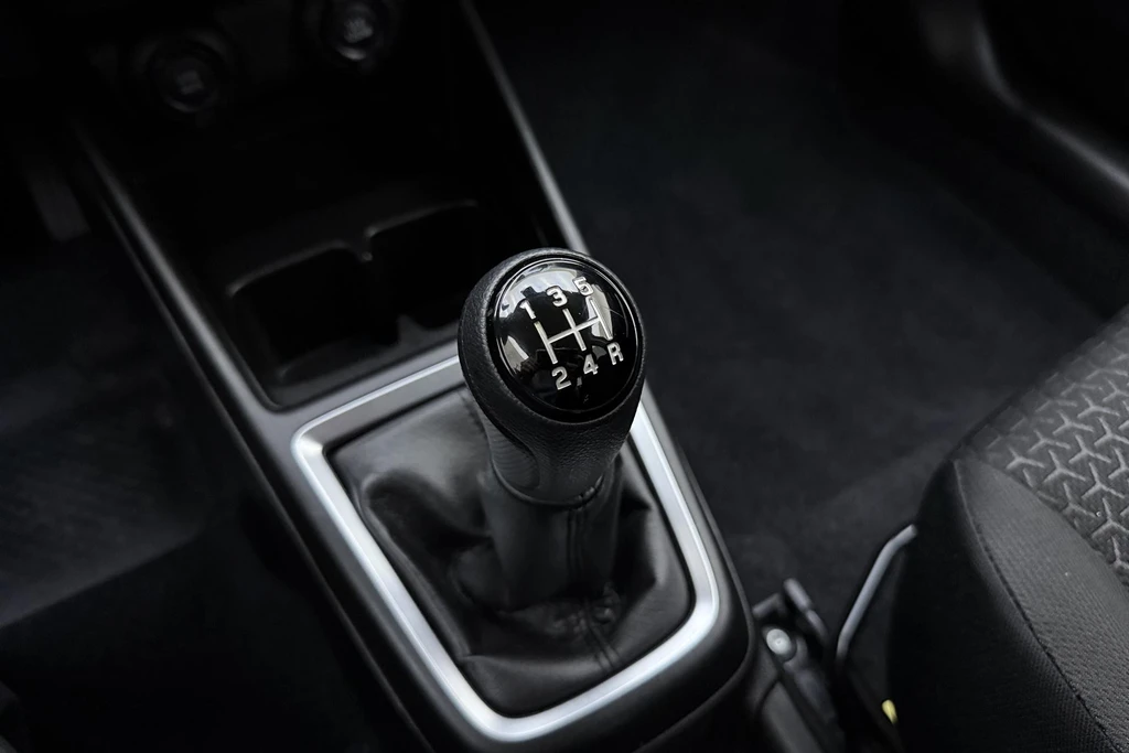Suzuki Swift – foto 21