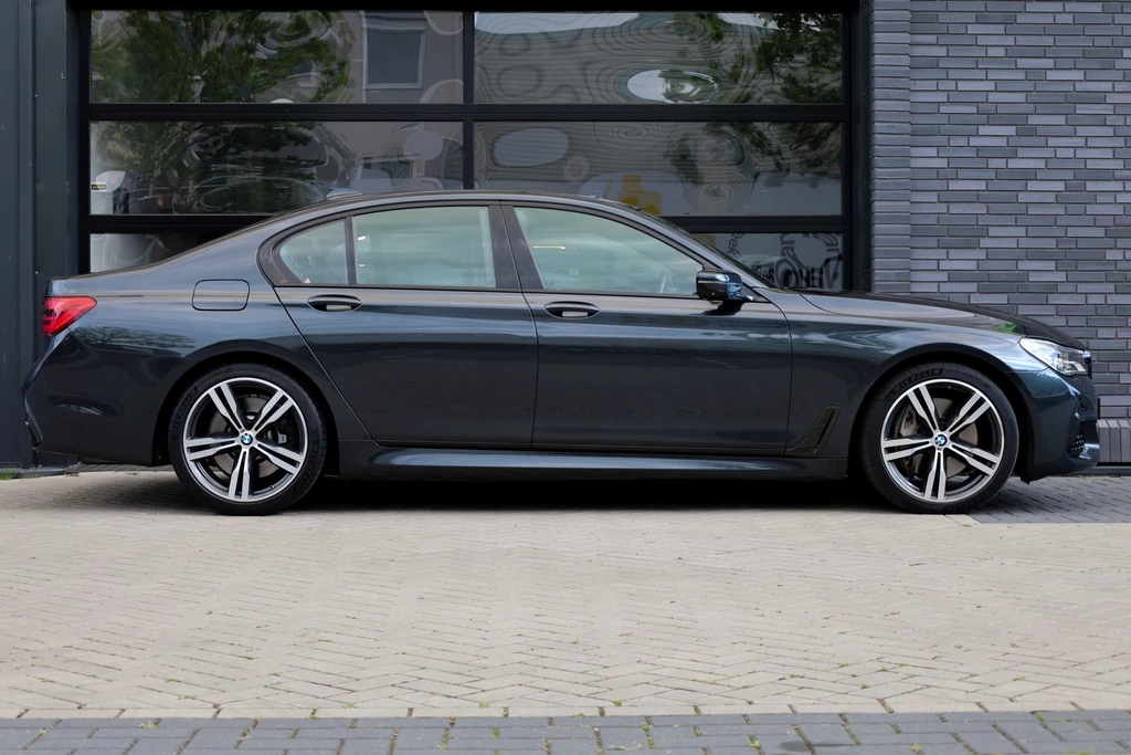 BMW 7 Serie – foto 15