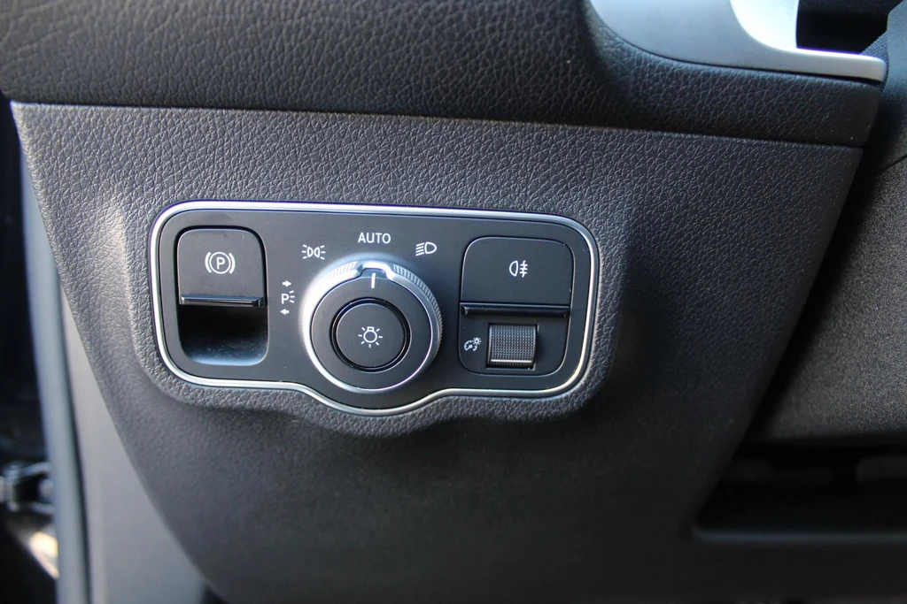 Mercedes-Benz EQB – foto 21