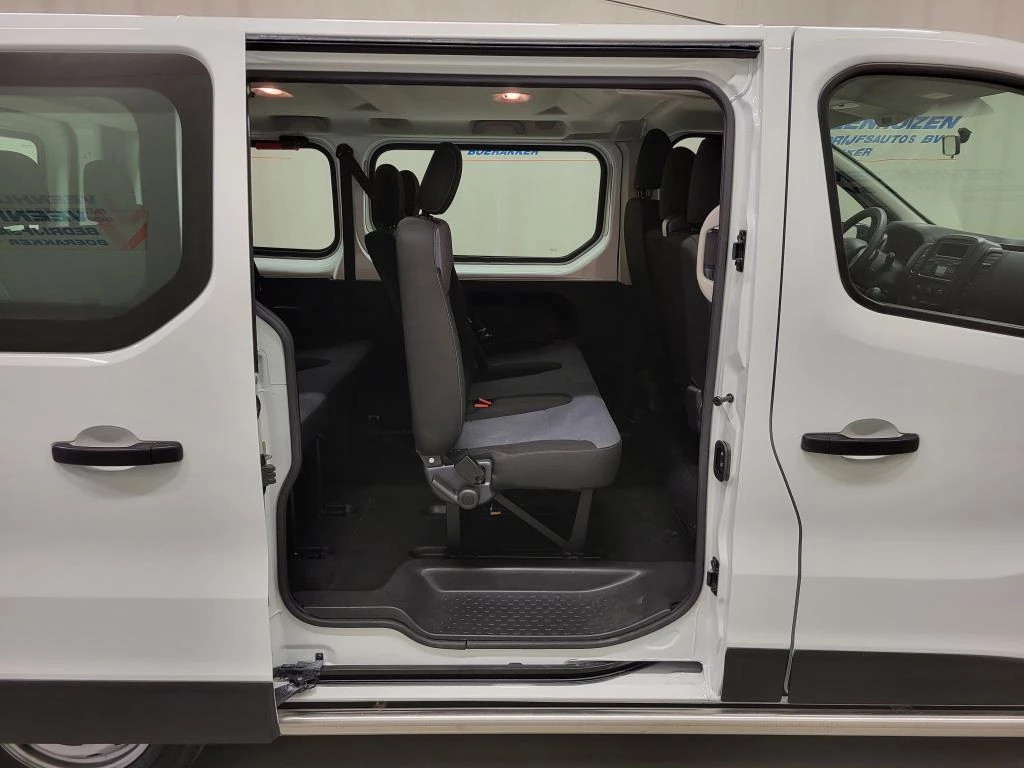 Opel Vivaro – foto 9