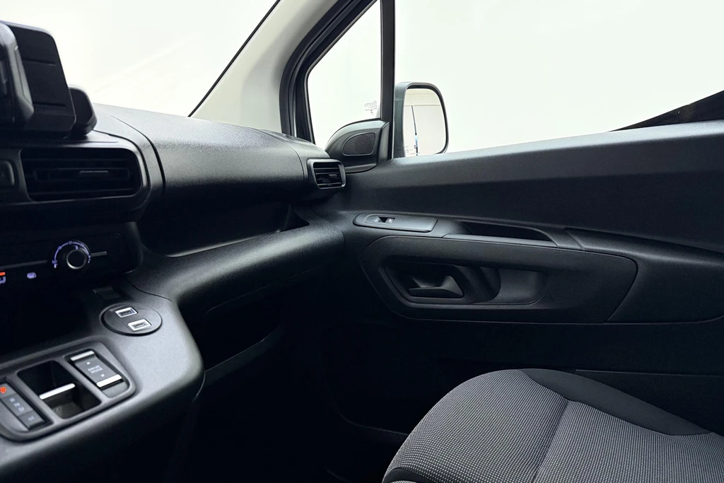 Peugeot Partner – foto 24