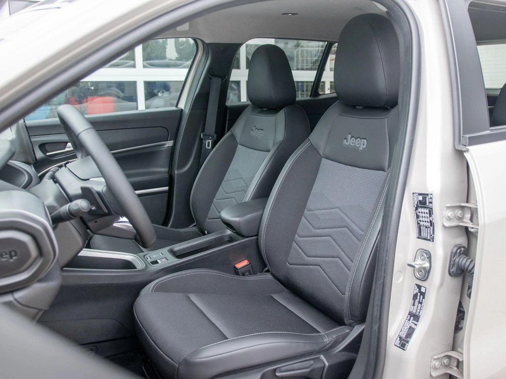Jeep Avenger – foto 11