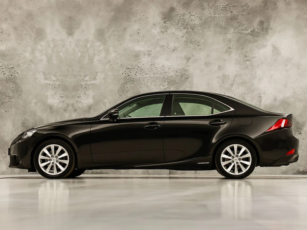 Lexus IS – foto 3