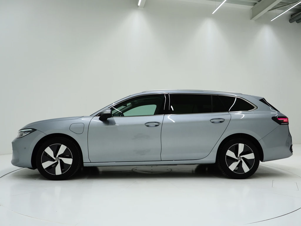 Volkswagen Passat – foto 2