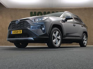 Toyota RAV4 – thumbnail 2