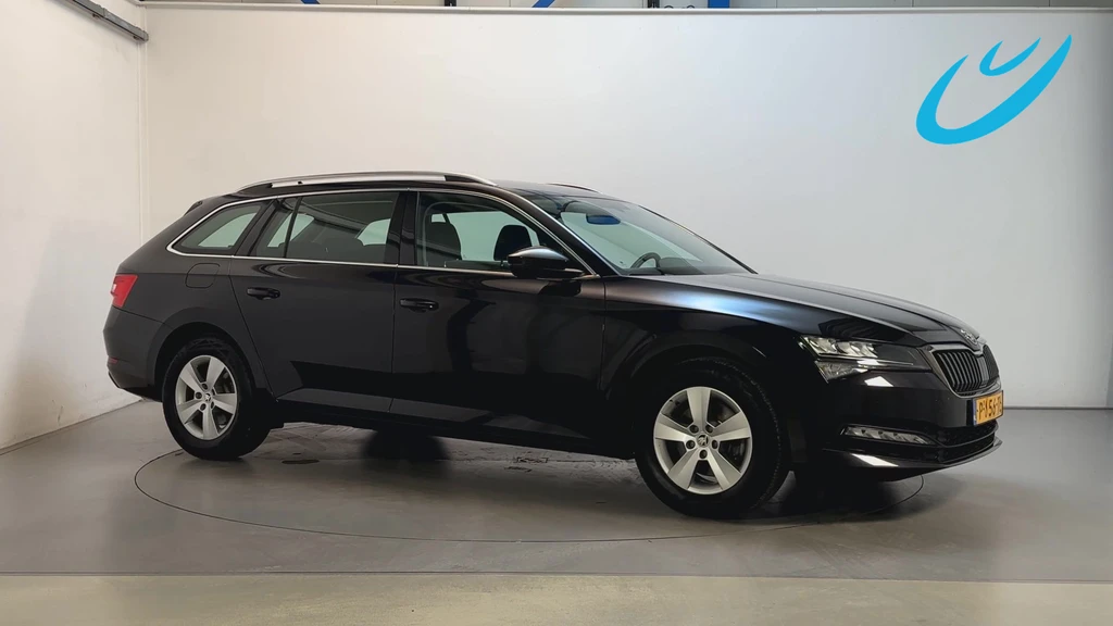 Škoda Superb – foto 7