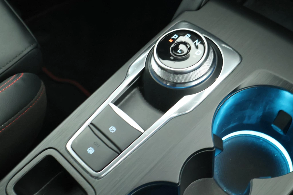 Ford Kuga – foto 38