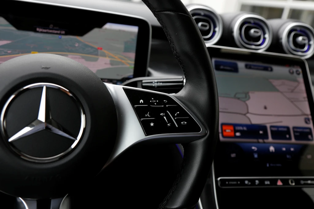 Mercedes-Benz GLC – foto 49