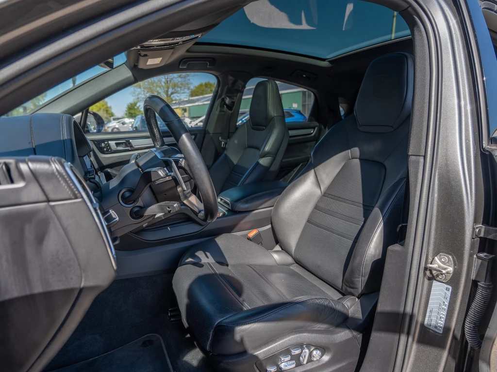 Porsche Cayenne – foto 16