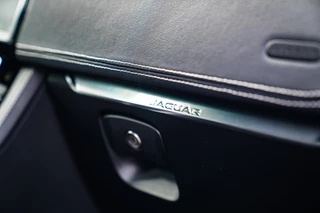 Jaguar F-PACE – thumbnail 72