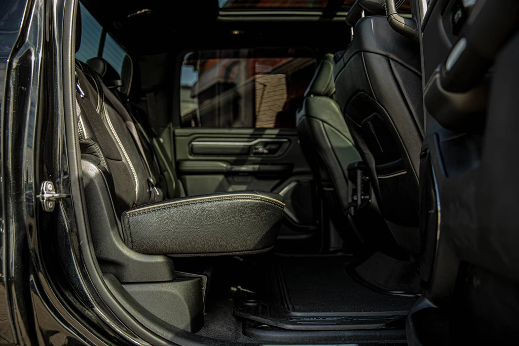 Dodge Ram 1500 – foto 12