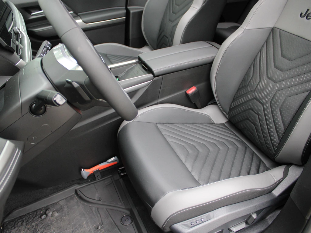Jeep Compass – foto 12