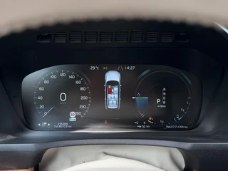 Volvo XC90 – thumbnail 9