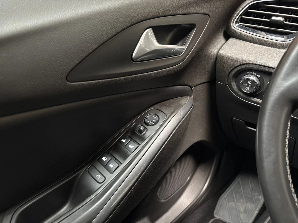 Opel Grandland X – foto 18