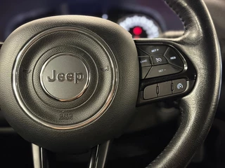 Jeep Renegade – thumbnail 17
