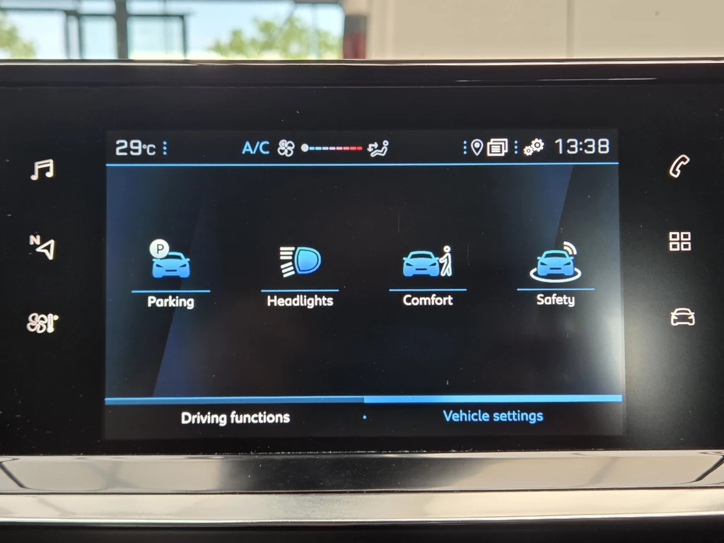 Peugeot 208 – foto 37