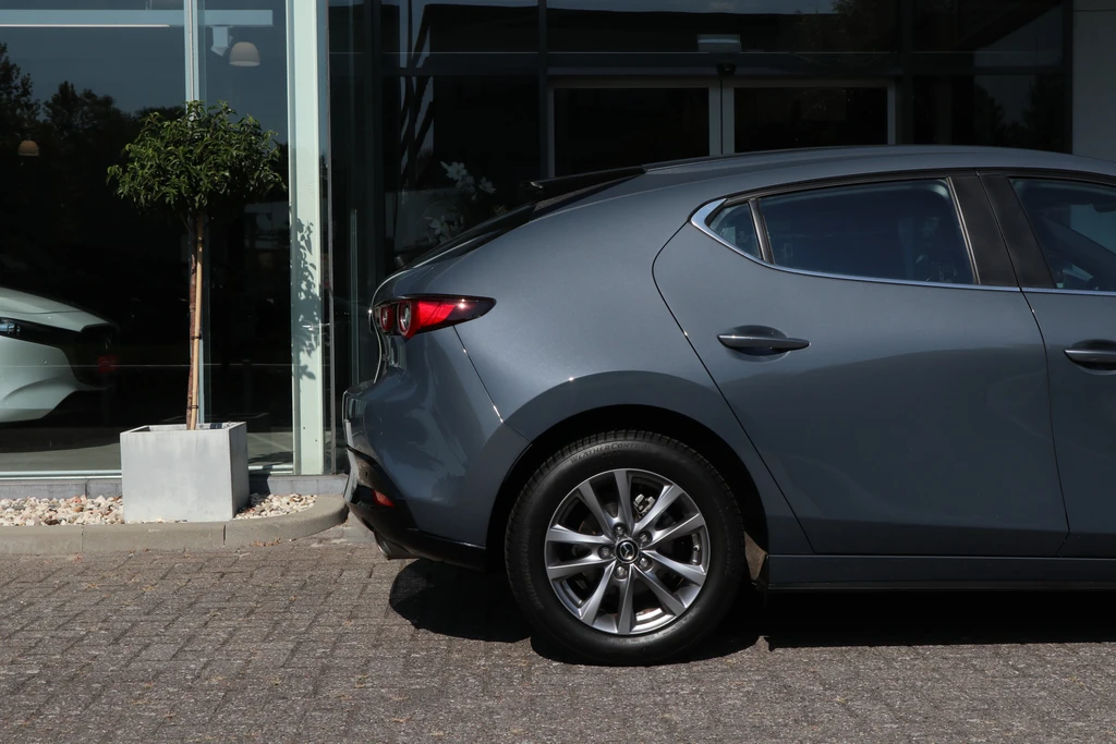 Mazda 3 – foto 7