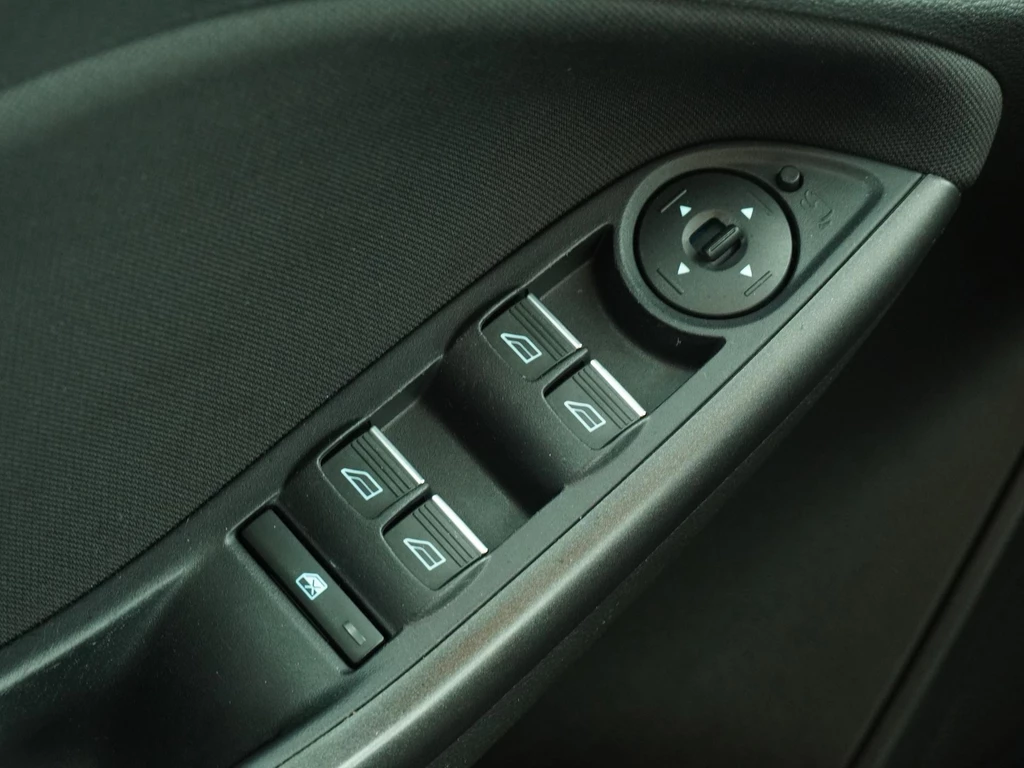 Ford Focus – foto 15