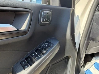 Ford Kuga – thumbnail 12