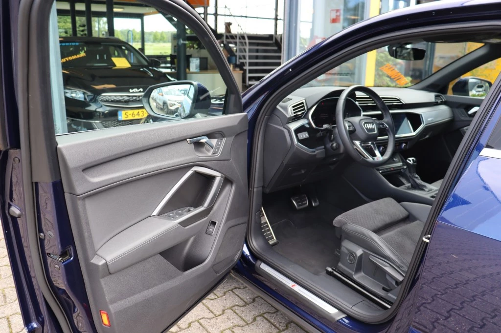 Audi Q3 – foto 42