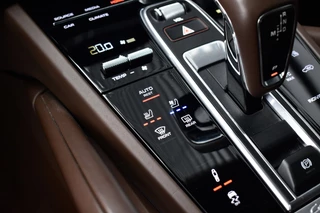 Porsche Cayenne – thumbnail 22