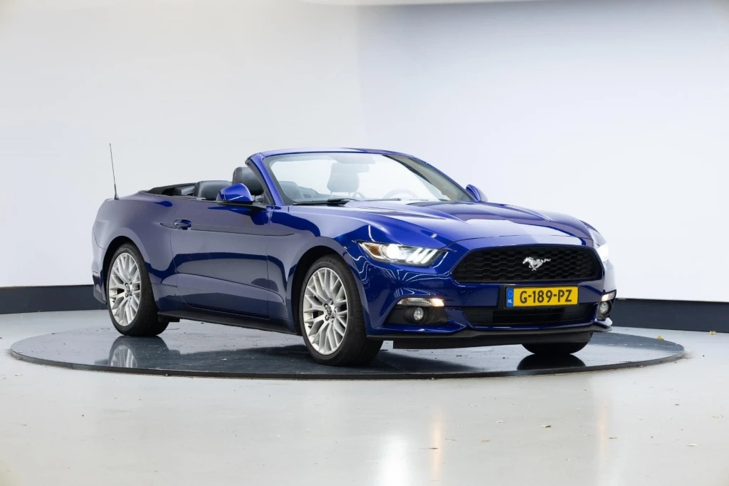 Ford Mustang – foto 12