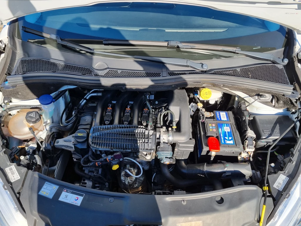 Peugeot 208 – foto 37